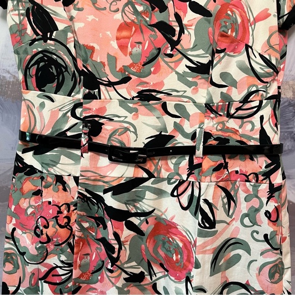 MADISON LEIGH Abstract Floral Sheath Dress Size 6 Belted Midi Stretch Cap Sleeve - Picture 6 of 13